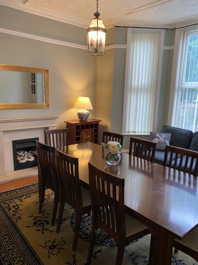 With Park Views Close To Centre Holiday home