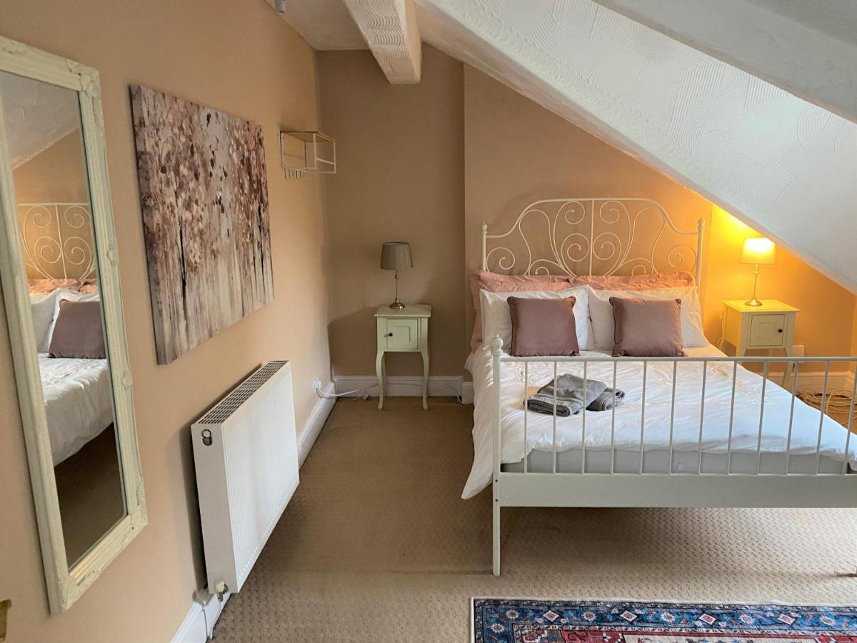 With Park Views Close To Centre * Liverpool