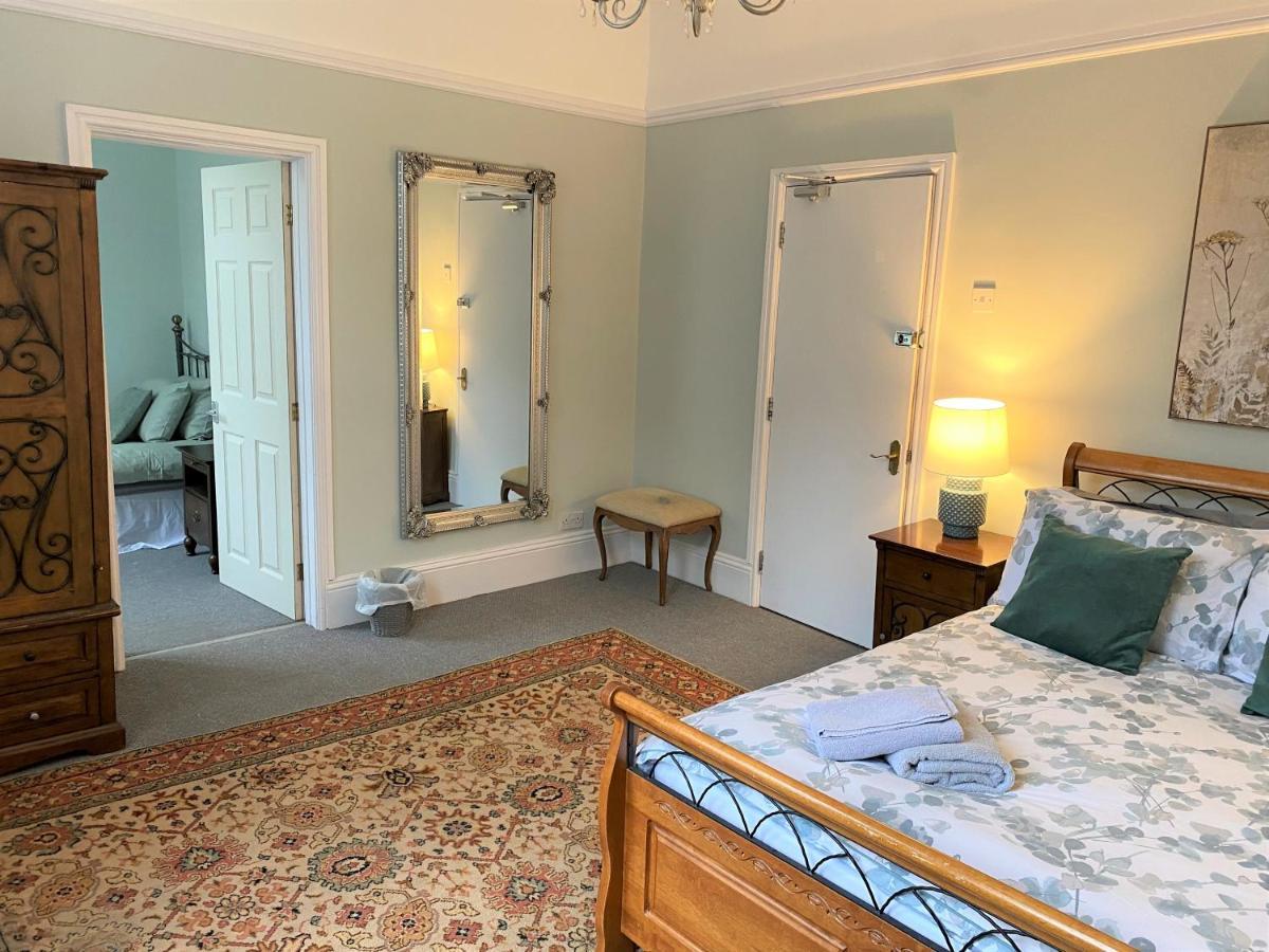 With Park Views Close To Centre Holiday home